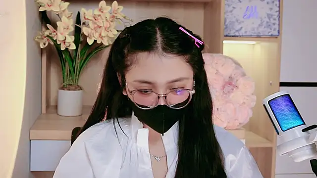 Онлайн чат Chan_Chann