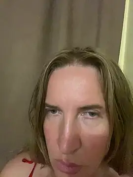 MollyLoll 现场聊天室