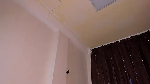 Chat ao vivo de Emilly_Hiil