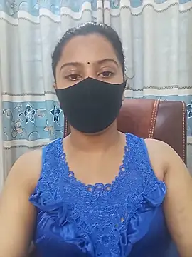 zareen_approach Adlı Modelin Canlı Sohbet Odası