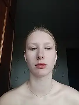 Tanya_Savel 실시간 채팅방