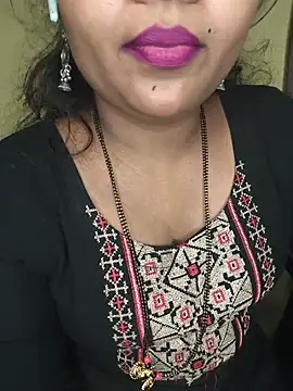 ur_love_kannada1n Live chat-huone