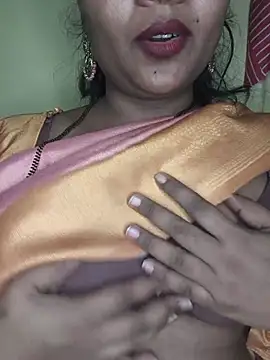 ur_love_kannada1's Live Chat Room