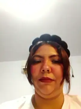 Izel_ чат на живо