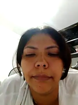 Sala de chat en directo de Izel_