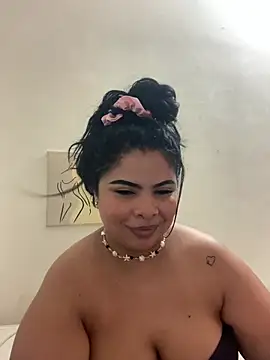 غرفة دردشة megan_purpura المباشرة