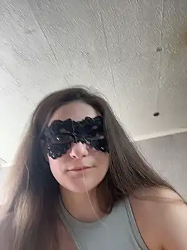 חדר צ'אט בשידור חי של HelgaMunnn