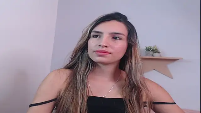 AmaraSaint's Live Chat Room
