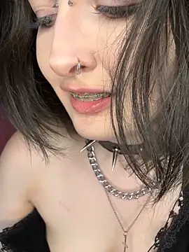 Bilik Sembang Langsung virusDoll