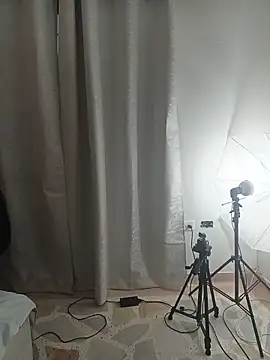 Nina_Savage чат на живо