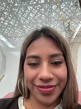 Kimmiebellarie's Live Chat Room