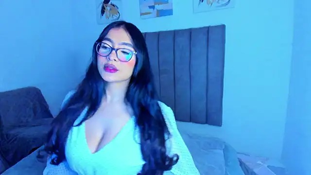 חדר צ'אט בשידור חי של britanny_jones1