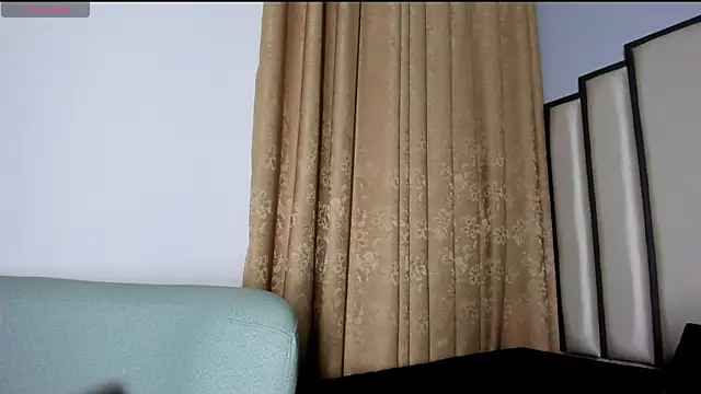 Phòng Chat Trực Tiếp Maddie_01