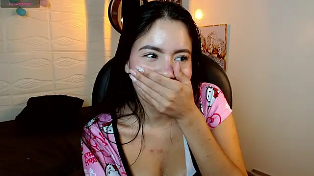 Sala de chat en directo de rosaleia_