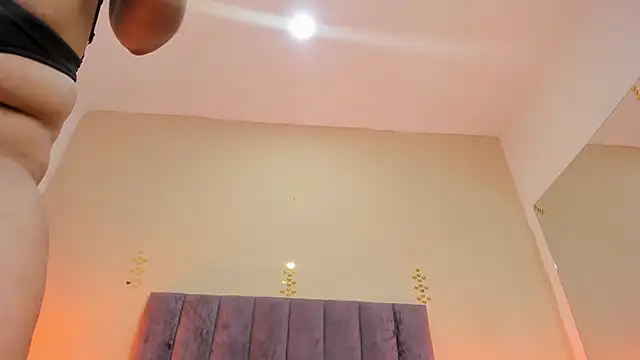 scarlet_pielcanela Live Chatraum