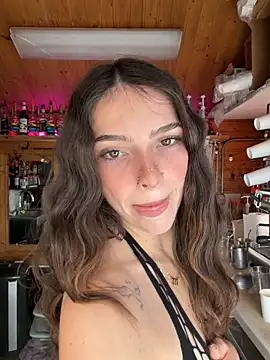 juicybootyquinn Ruang Obrolan Langsung