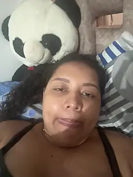 חדר צ'אט בשידור חי של Ninibella