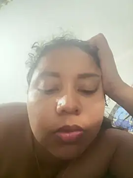 Ninibella Live Chatraum