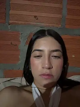 חדר צ'אט בשידור חי של Colombianita222