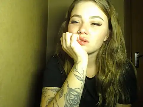 Lola77__ – live chatrum