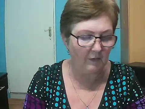TaylorLeigh's Live Chat Room