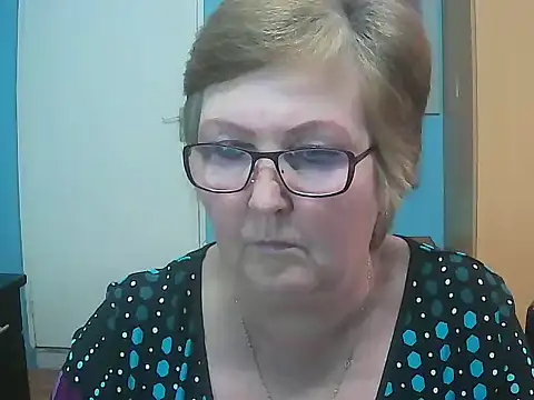 Pokój czatu na żywo – TaylorLeigh