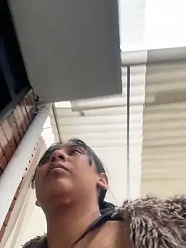 Chat soba uživo modela MELIZ_QUEEN