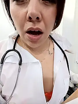 Phòng Chat Trực Tiếp SARA_21-