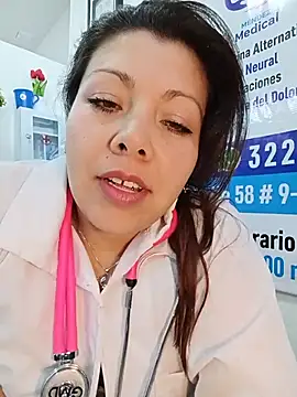 Chat ao vivo de SARA_21-