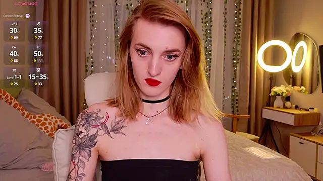 MiaKomoi – live chatrum