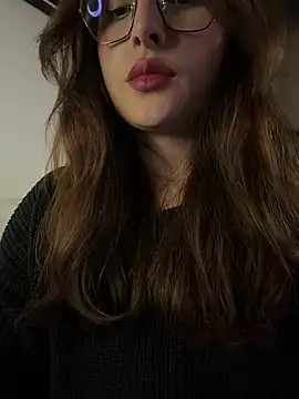 Sweet-daisha Adlı Modelin Canlı Sohbet Odası