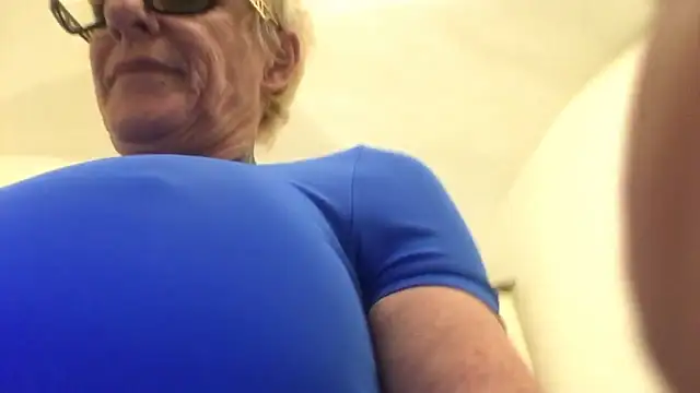 bornsinfull Cameră chat live