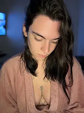 alicemeb – Naživo XXX chat