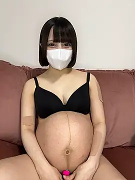 ria_mero_ch Adlı Modelin Canlı Sohbet Odası