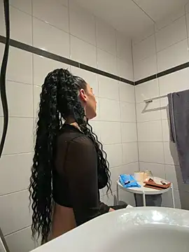 Phòng Chat Trực Tiếp CurlyRouge