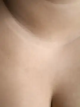 hornynancy Adlı Modelin Canlı Sohbet Odası