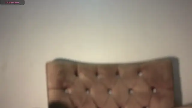 Aurora_Grace's Live Chat Room