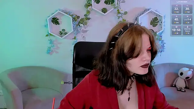 nikki_kiss_'s Live Chat Room