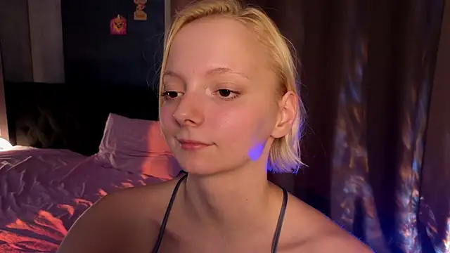 sweet_lynx Adlı Modelin Canlı Sohbet Odası