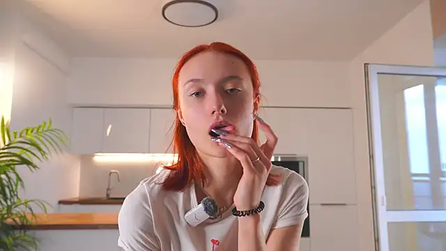 AlvaCatterton: онлайн-чат