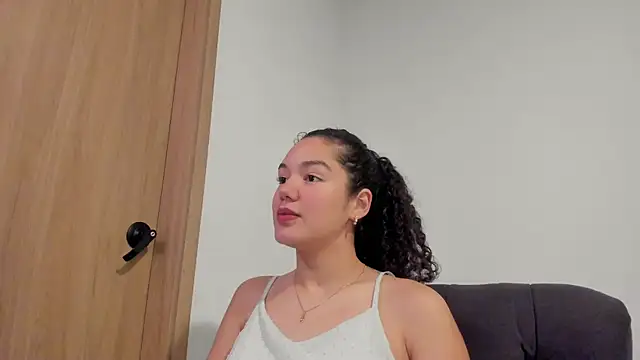 MiaRouseex 실시간 채팅방