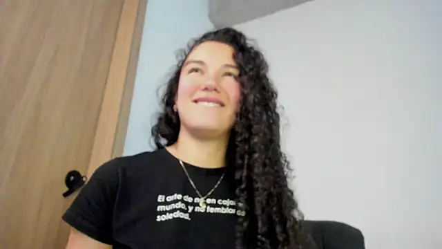 MiaRouseex – live chatrum
