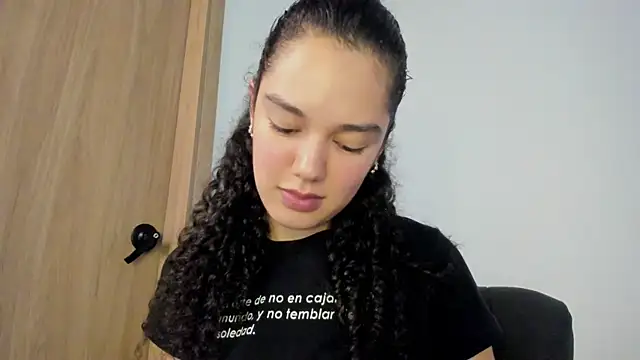 MiaRouseex 실시간 채팅방