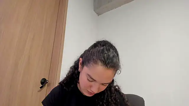 MiaRouseex Live Chatraum