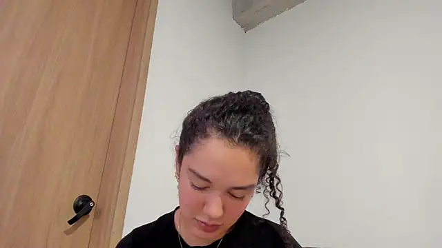 MiaRouseex – live chatrum