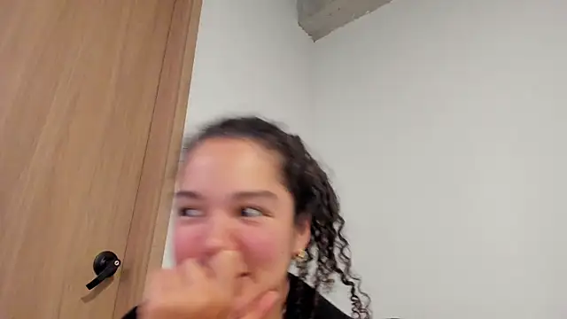 MiaRouseex Live Chatraum
