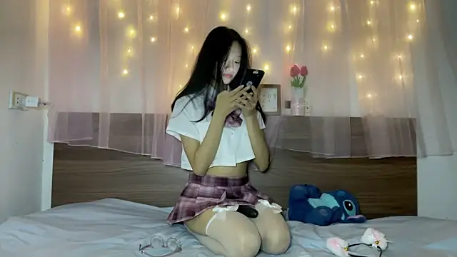 shy_pink_doll чат на живо