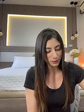 Živá chatovací místnost evelyn_hills