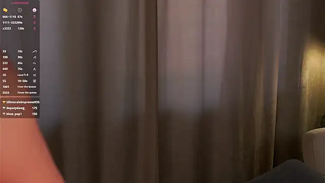 RenateVashaw 실시간 채팅방