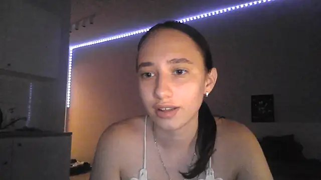 DarkMirel – live chatrum